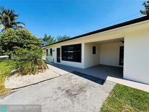1472 NE 30th Ct in Pompano Beach, FL - Building Photo - Building Photo