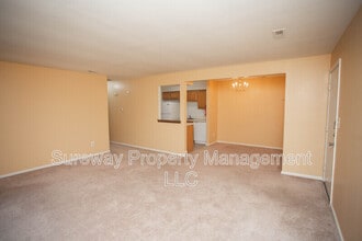 115 Claire Ct in Blackwood, NJ - Building Photo - Building Photo