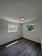 4051 NE 4th Ave in Pompano Beach, FL - Building Photo - Building Photo