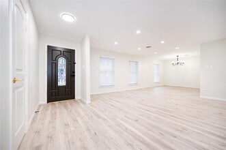 4914 Cheena Dr in Houston, TX - Building Photo - Building Photo
