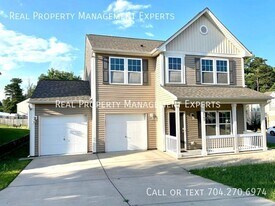 2309 Marthas Ridge Dr in Statesville, NC - Building Photo