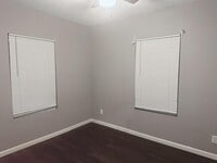 1817 Worms St photo'