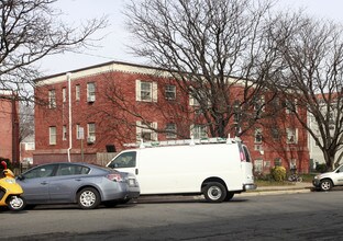 Parc Square III in Alexandria, VA - Building Photo - Building Photo