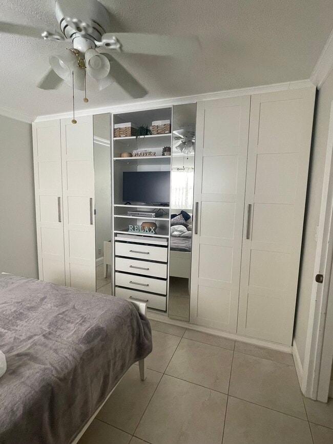 4532 Bougainvilla Dr in Lauderdale-by-the-Sea, FL - Foto de edificio - Building Photo