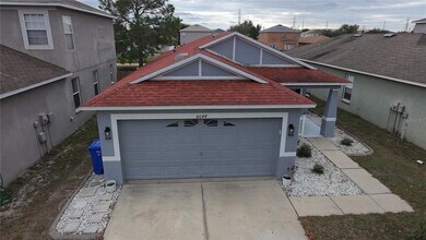 8044 Canterbury Lake Blvd in Tampa, FL - Building Photo - Building Photo