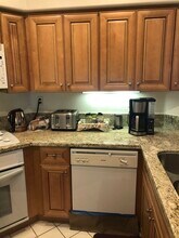 12037 Tivoli Park Row, Unit 3 in San Diego, CA - Building Photo - Building Photo