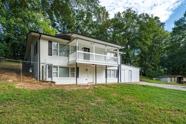 7720 Pine Ave in Leeds, AL - Building Photo - Building Photo