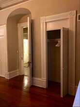 123 W Gwinnett St in Savannah, GA - Building Photo - Building Photo