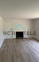 129 Rocky Knoll Cir in Greensboro, NC - Building Photo - Building Photo