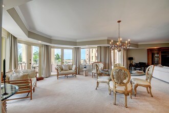 300 SE 5th Ave-Unit -6160 in Boca Raton, FL - Foto de edificio - Building Photo