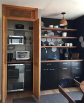 445 Kaiolu St, Unit 507 in Honolulu, HI - Building Photo