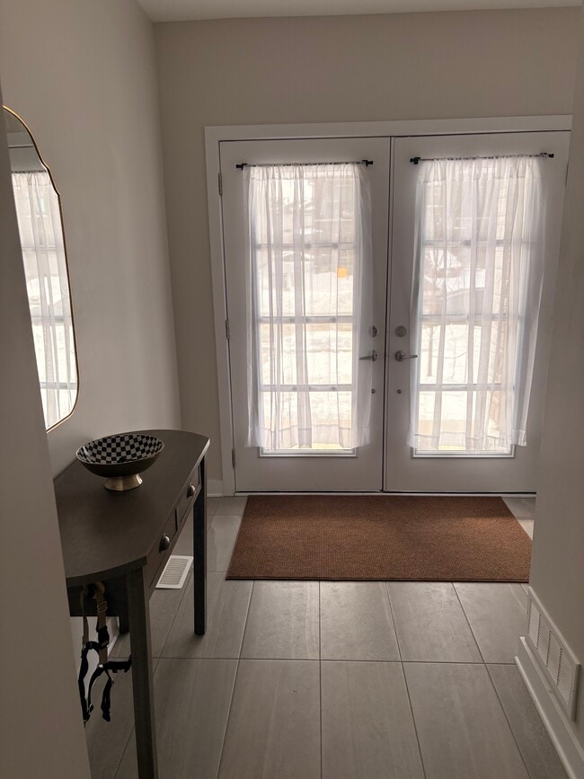 909 Roger Griffiths Av in Ottawa, ON - Building Photo - Building Photo