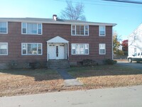 170 Forest Ave, Unit 170 in Fairfield, CT - Foto de edificio - Building Photo