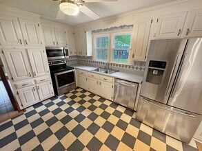2304 Carrollwood Ct in Richmond, VA - Building Photo - Building Photo