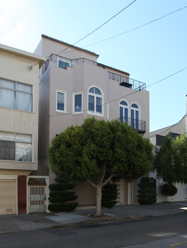 2932-2936 Gough St in San Francisco, CA - Building Photo - Building Photo