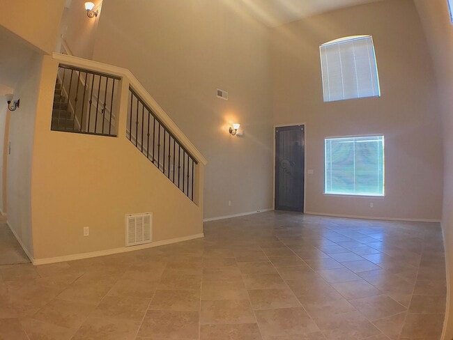 11000 Ray Mena Ln in El Paso, TX - Building Photo - Building Photo