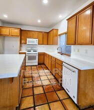 29968 Rose Blossom Dr in Murrieta, CA - Foto de edificio - Building Photo