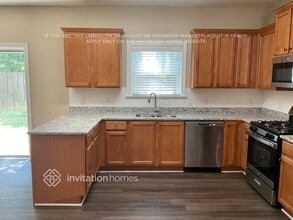 2824 Harcourt Dr in Locust Grove, GA - Building Photo - Building Photo