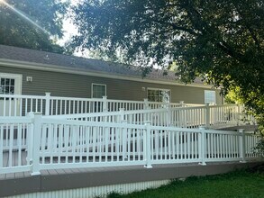 5535 Cairo Rd in Paducah, KY - Foto de edificio - Building Photo