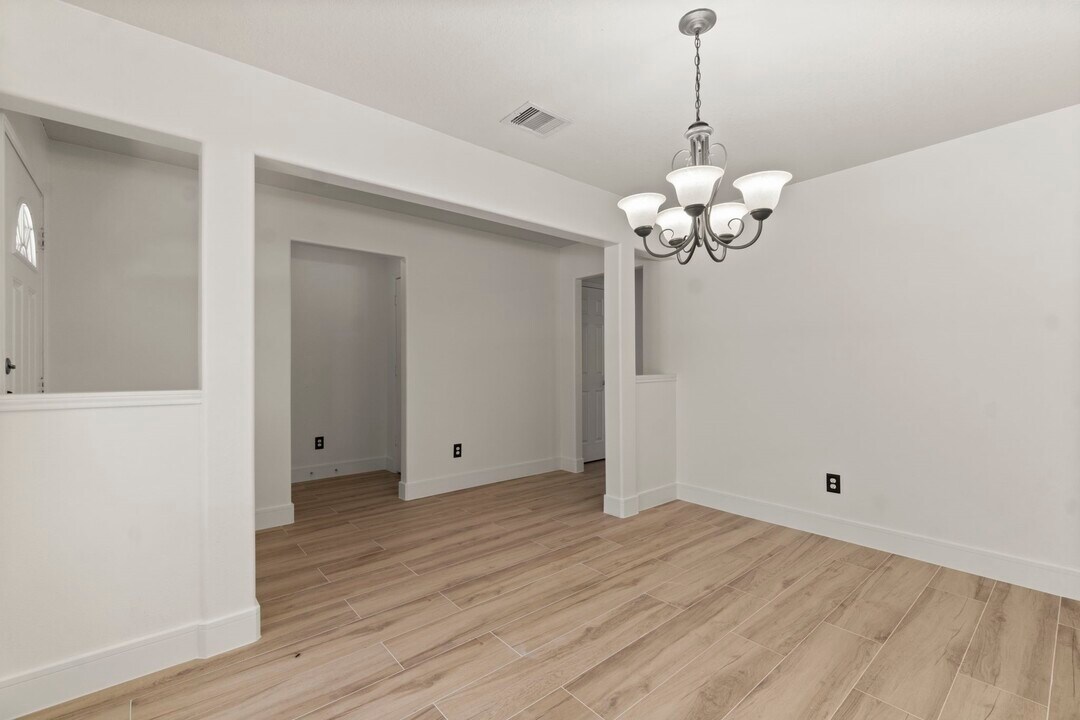 16859 Blackberry Lily Ln in Conroe, TX - Building Photo