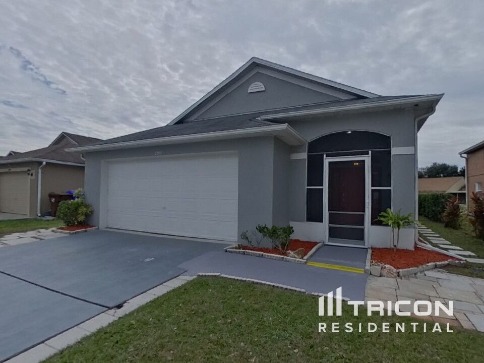 2202 Jessa Dr in Kissimmee, FL - Building Photo