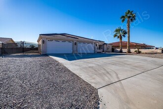 629 Sand Dab Dr in Lake Havasu City, AZ - Building Photo - Building Photo