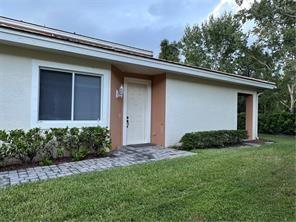 2543 Stockbridge Square SW in Vero Beach, FL - Building Photo - Building Photo