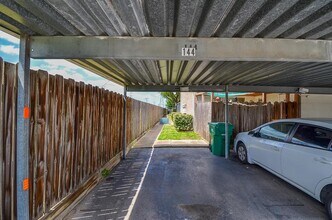 11002 Hammerly Blvd in Houston, TX - Building Photo - Building Photo