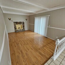 50015 Foxcrest St in New Baltimore, MI - Foto de edificio - Building Photo