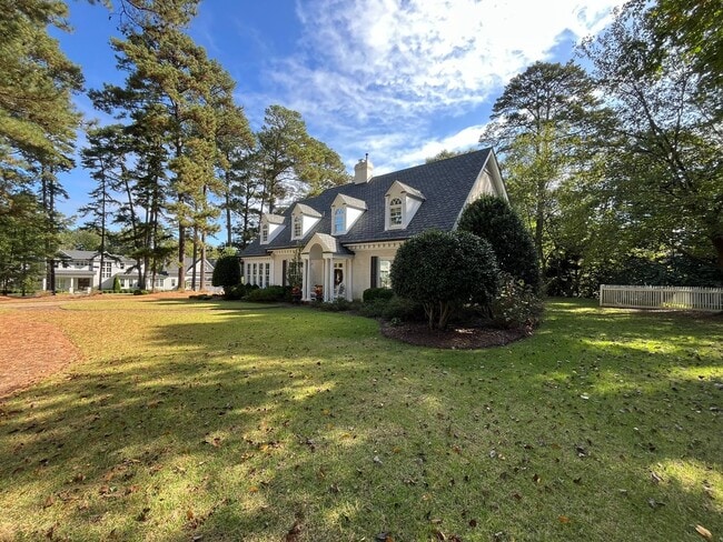 1610 Ridge Rd in Raleigh, NC - Building Photo - Building Photo