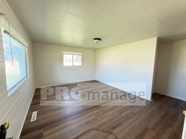 629 Cambridge Dr in Idaho Falls, ID - Building Photo - Building Photo