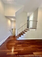4 Fort Washington Pl in Cambridge, MA - Foto de edificio - Building Photo