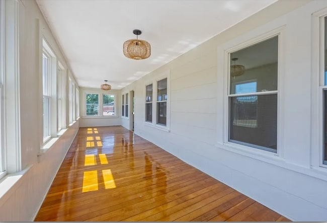 property at 318 Newton St