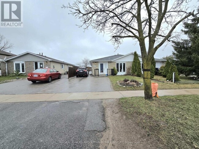 property at 27 Browning Trail
