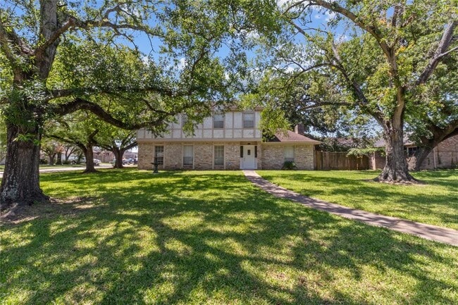 property at 8203 Schaffer Ln