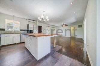 2540 Sistina St in Port Charlotte, FL - Building Photo - Building Photo