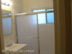 11355 Tiara St in North Hollywood, CA - Building Photo - Building Photo