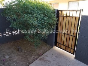 7301 E Belleview St-Unit -2 in Scottsdale, AZ - Building Photo - Building Photo