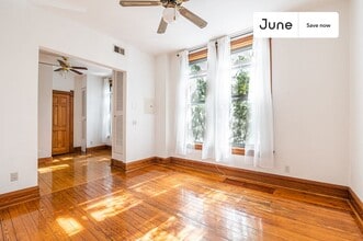 3134 N Southport Ave in Chicago, IL - Foto de edificio - Building Photo