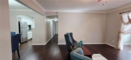 5151 Roswell Rd in Sandy Springs, GA - Building Photo - Building Photo