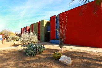 Miramonte Apartments in Tucson, AZ - Building Photo - Building Photo