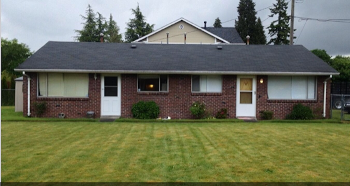 6519 95th St SW, Unit 10 in Lakewood, WA - Foto de edificio