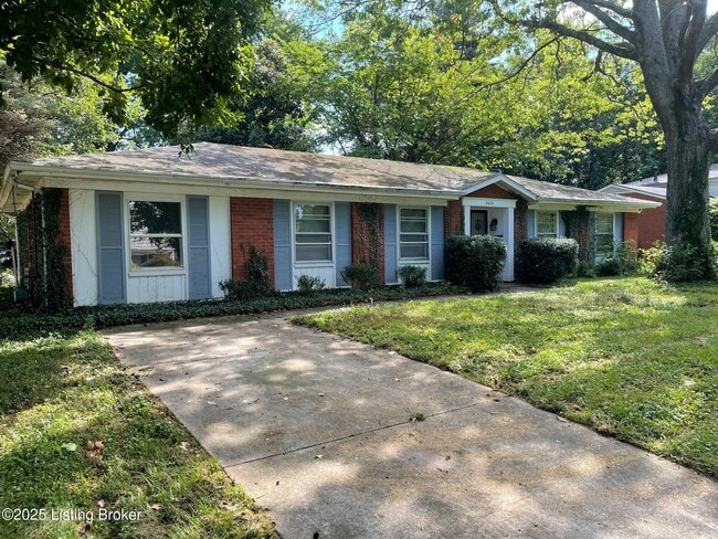 property at 2421 Ridgeview Ave