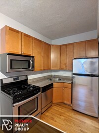 4220 N Sheridan Rd, Unit #4242-409 in Chicago, IL - Building Photo - Building Photo