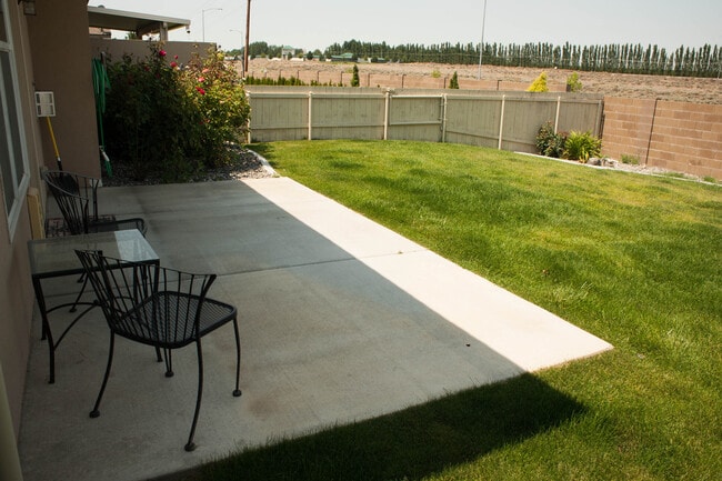 3558 Waterford St in Richland, WA - Building Photo - Building Photo