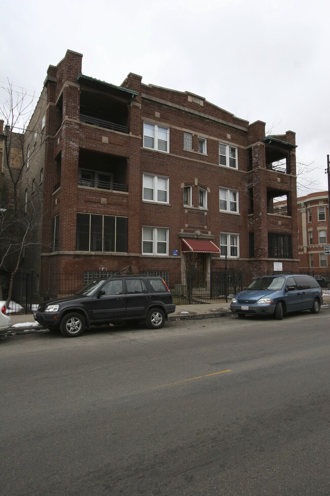 2722-2724 N Kimball Ave in Chicago, IL - Foto de edificio - Building Photo