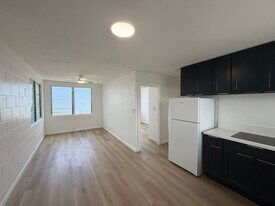 509 Kawainui St in Kailua, HI - Building Photo