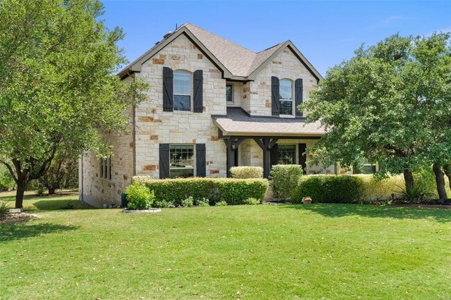 21909 Esmeralda Dr in Spicewood, TX - Building Photo - Building Photo
