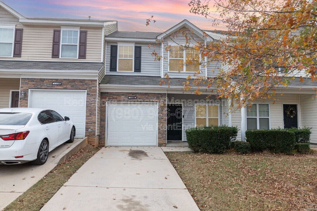 11033 Ardglass Ct in Charlotte, NC - Building Photo