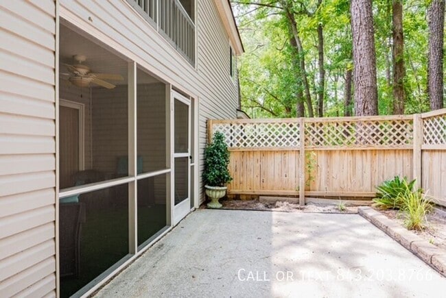 property at 11 Rudwick Cir